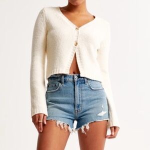 Abercrombie & Fitch - Cropped Button White Cardigan